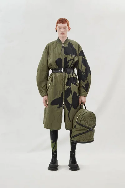 Look 15